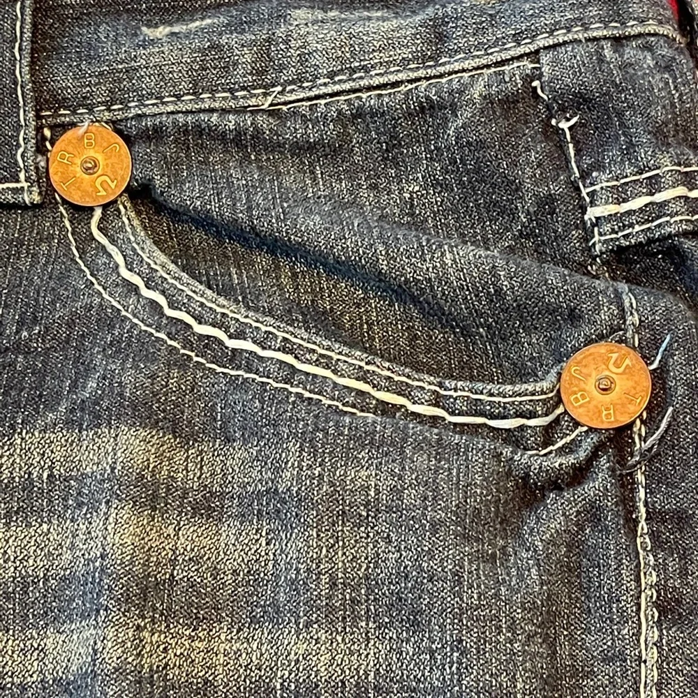 True Religion Men's Relaxed Jeans in Blue with Red Label